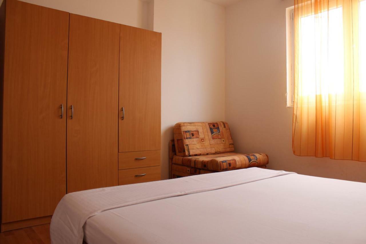 Sonja Apartment Pisak Ngoại thất bức ảnh